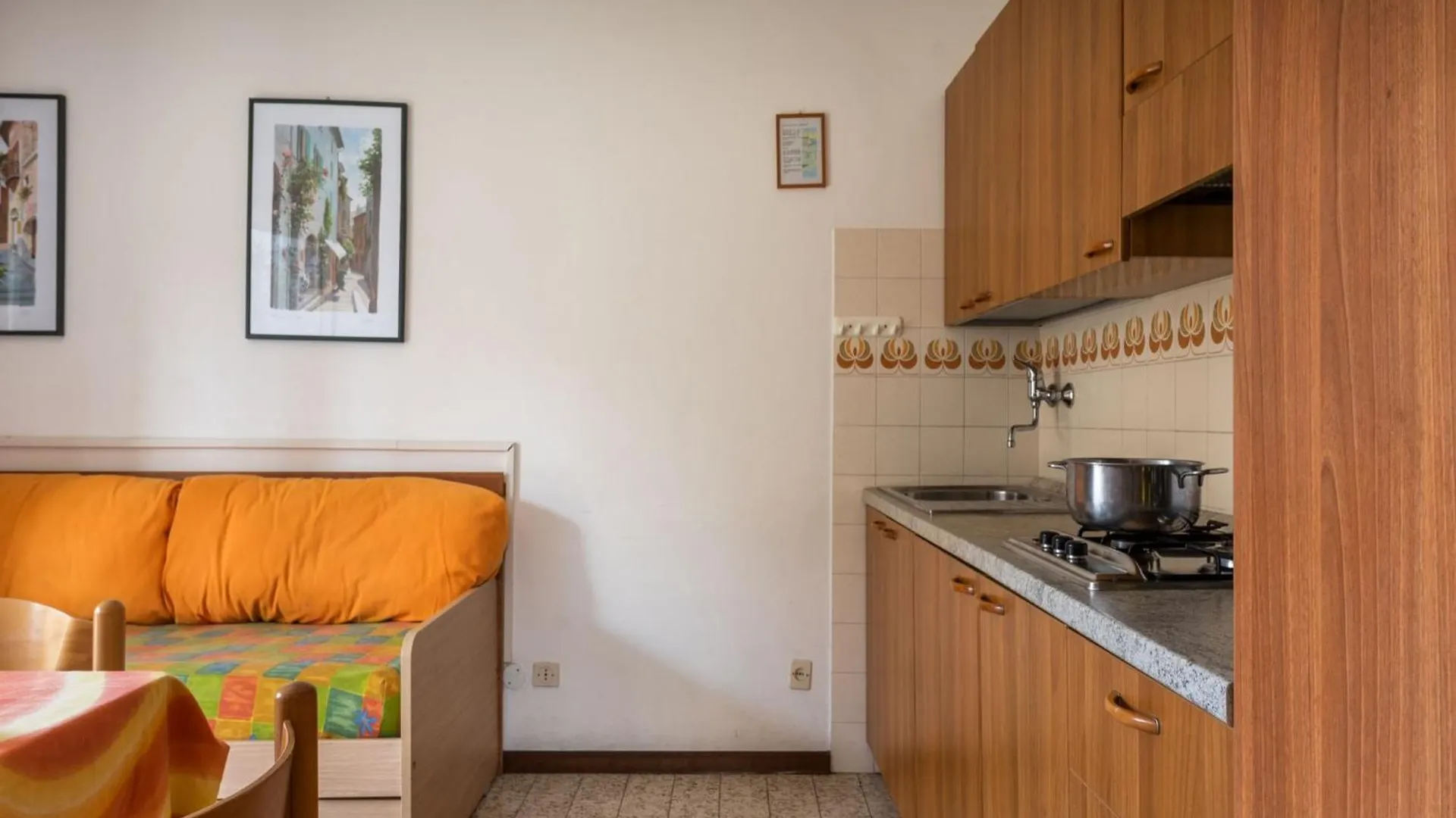 Cozy Apartment With Private Garden In Bibione